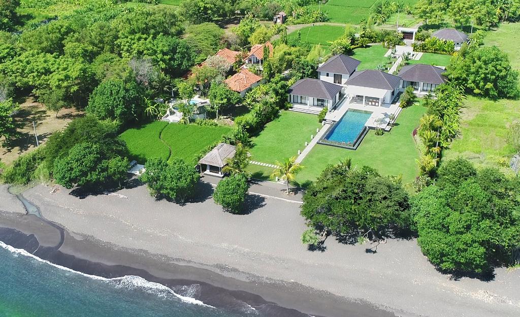 Villa Mathan Lovina  Exterior photo